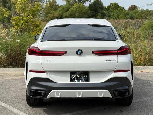 2026 BMW X6 xDrive40i
