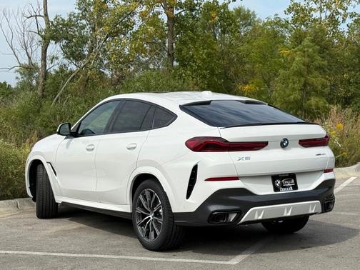 2026 BMW X6 xDrive40i