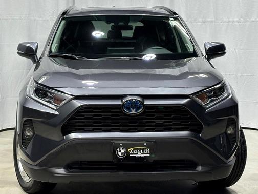 2021 Toyota RAV4 Hybrid XLE Premium