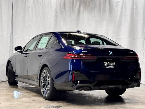 2026 BMW 530 i xDrive