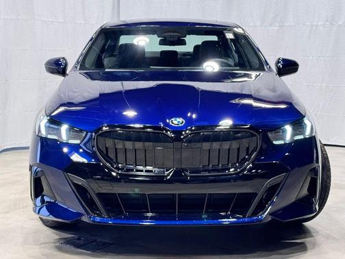 2026 BMW 530 i xDrive