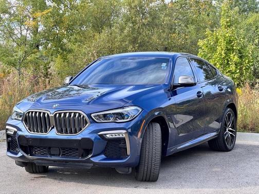 2021 BMW X6 M50i