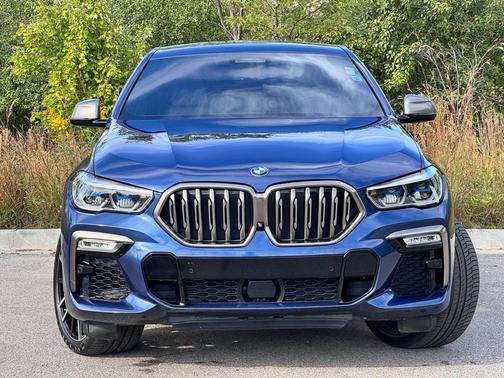 2021 BMW X6 M50i