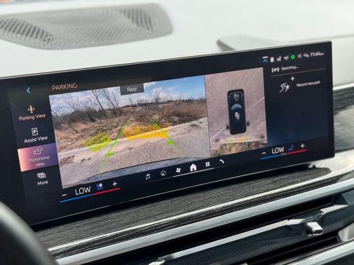Carbon Black Metallic 2025 BMW X5 xDrive40i
