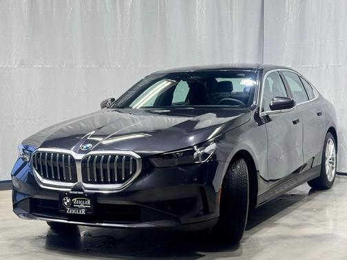 2024 BMW 530 i xDrive