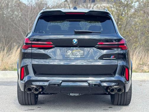 Black Sapphire Metallic 2026 BMW X5 M Competition