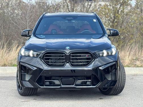 Black Sapphire Metallic 2026 BMW X5 M Competition