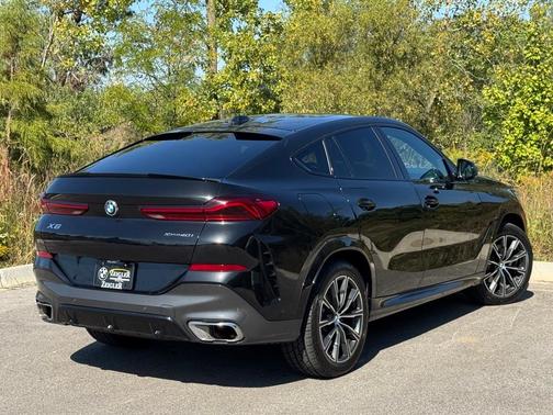 2024 BMW X6 xDrive40i