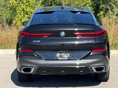 2024 BMW X6 xDrive40i