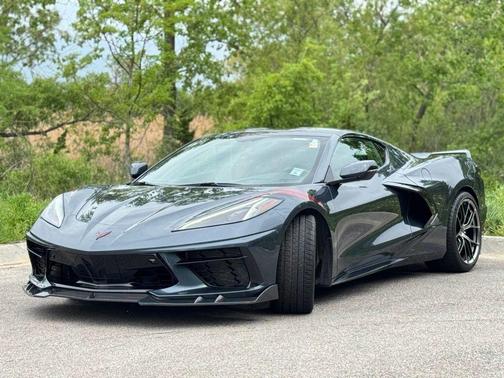 Shadow Gray Metallic 2020 Chevrolet Corvette Stingray w/3LT