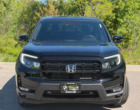 Crystal Black Pearl 2025 Honda Ridgeline Black Edition