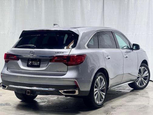 2017 Acura MDX 3.5L w/Technology Package
