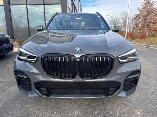 2023 BMW X5 M50i