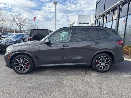 2023 BMW X5 M50i