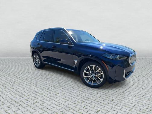 Tanzanite Blue II Metallic 2026 BMW X5 xDrive40i
