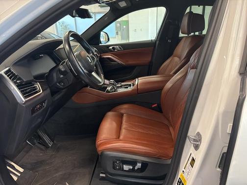 2023 BMW X6 xDrive40i