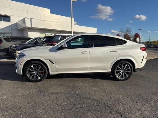 2023 BMW X6 xDrive40i