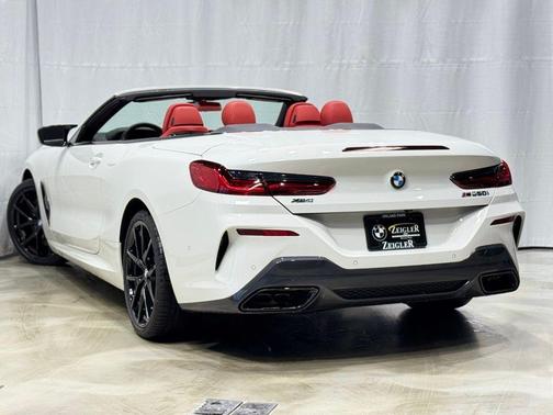 2026 BMW M850 i xDrive