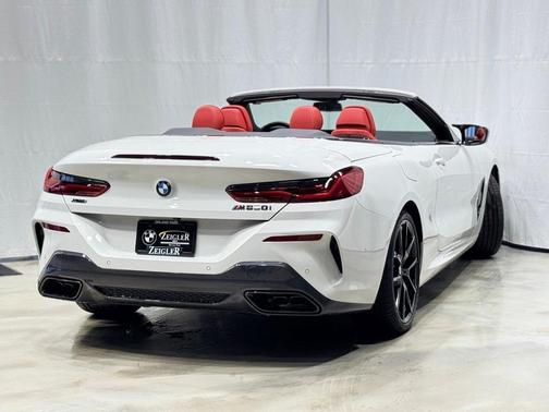 2026 BMW M850 i xDrive