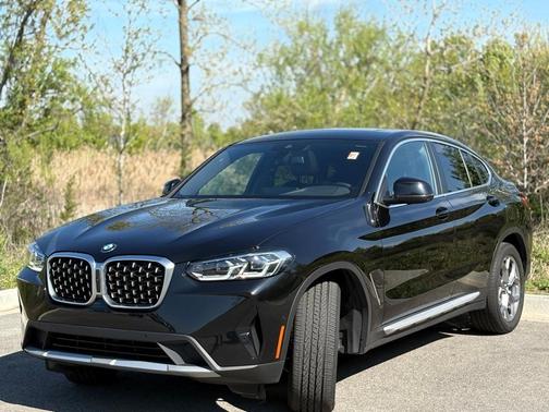 2024 BMW X4 xDrive30i