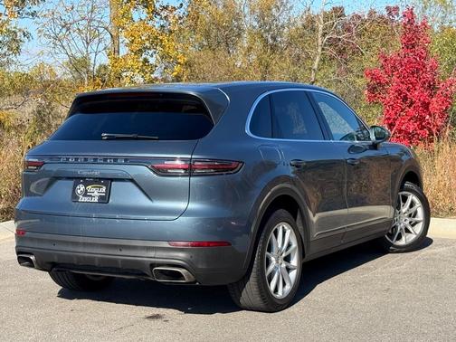 2019 Porsche Cayenne Base