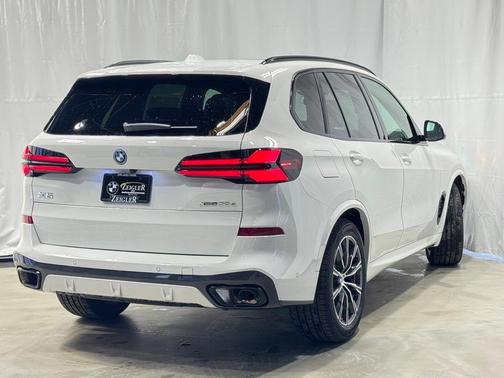 2026 BMW X5 PHEV xDrive50e