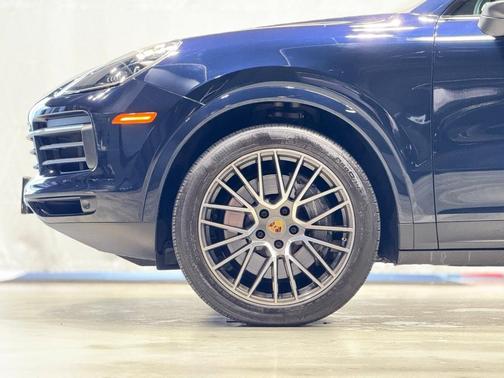 2022 Porsche Cayenne