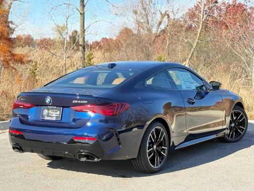 2026 BMW M440 i xDrive