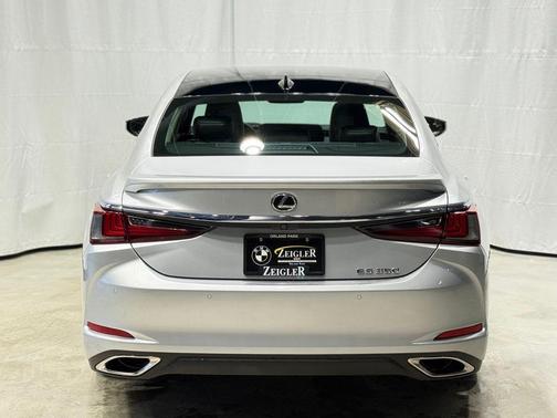 2021 Lexus ES 350 Luxury