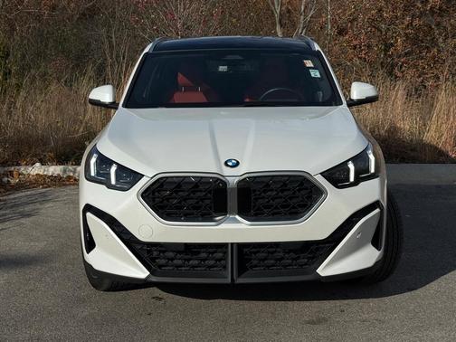 2025 BMW X2 xDrive28i