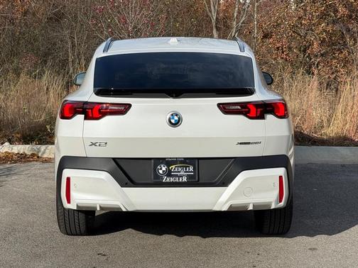 2025 BMW X2 xDrive28i