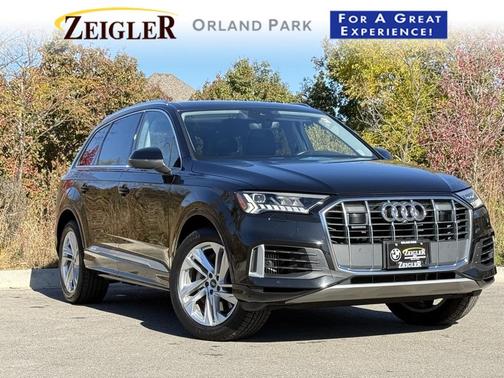 2023 Audi Q7 55 Premium Plus