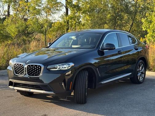 2024 BMW X4 xDrive30i