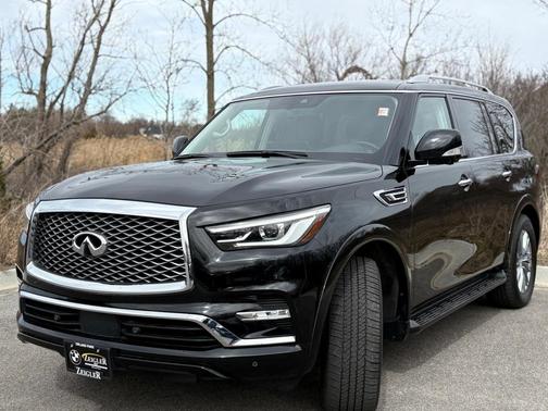 2024 INFINITI QX80 Luxe