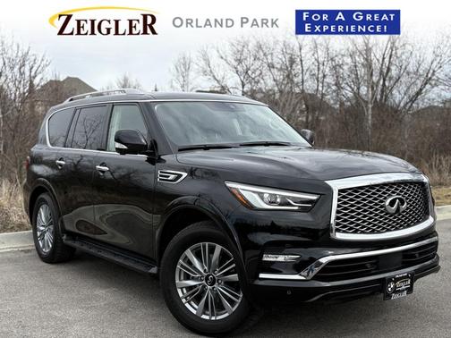 2024 INFINITI QX80 Luxe
