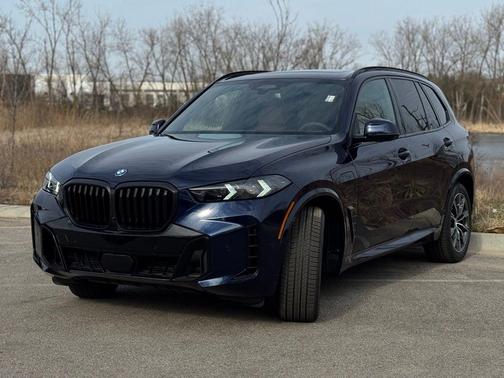 Tanzanite Blue II Metallic 2026 BMW X5 PHEV xDrive50e