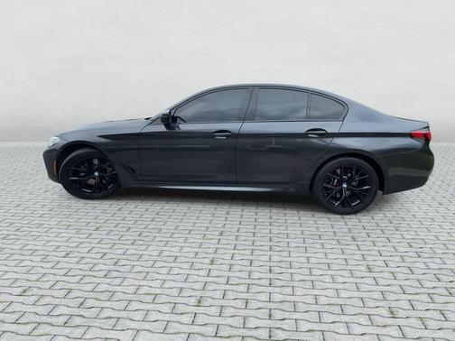 Dark Graphite Metallic 2023 BMW 540 i xDrive