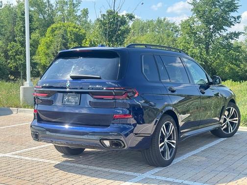 2026 BMW X7 xDrive40i