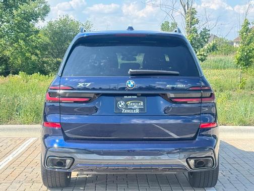 2026 BMW X7 xDrive40i