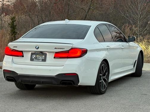 2023 BMW M550 i xDrive