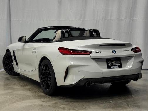 2026 BMW Z4 sDrive30i