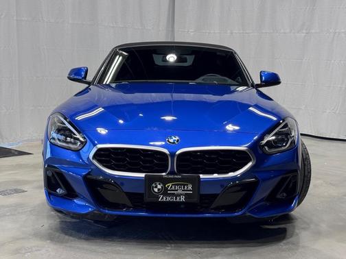 2025 BMW Z4 sDrive30i