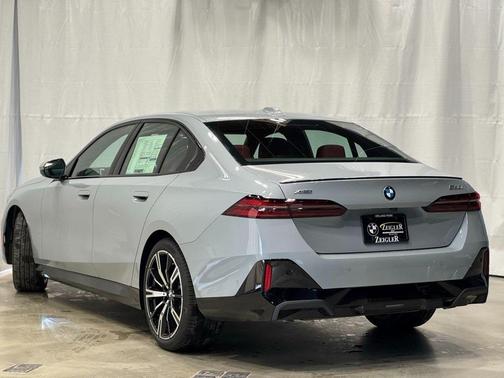 2026 BMW 530 i xDrive