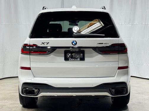 2026 BMW X7 xDrive40i