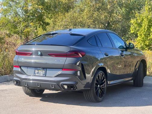 2026 BMW X6 xDrive40i
