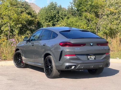 2026 BMW X6 xDrive40i