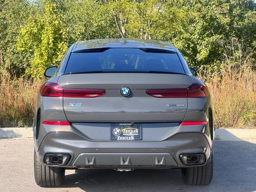 2026 BMW X6 xDrive40i