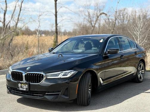 2022 BMW 530 i xDrive