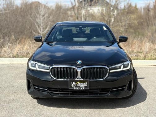 2022 BMW 530 i xDrive