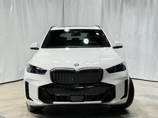 Alpine White 2026 BMW X5 xDrive40i